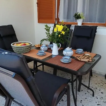 Сasa de vacaciones Elia's Maisonette