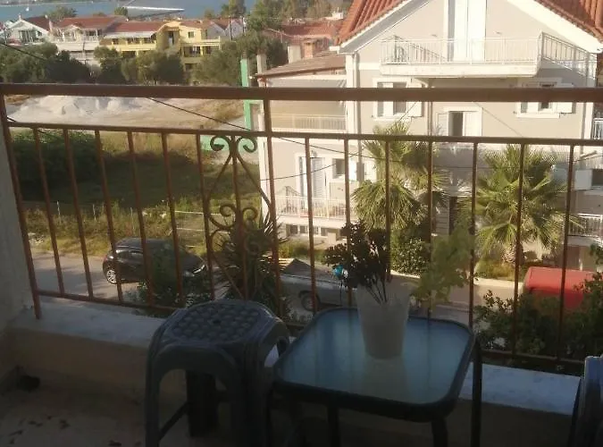 Elia's Maisonette * أرغوستولي